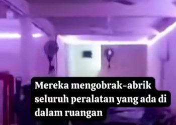 Kota Kisaran Punya Cerita,Puluhan Emak-Emak Bertindak dan Hancurkan Mesin-Mesin Alat Perjudian,Pemangku Jabatan Hanya Penonton.